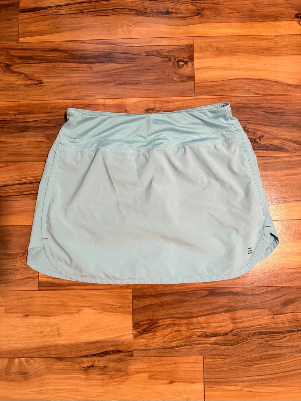 FreeFly Women’s Skort, pale blue, size small, like new
